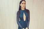 Nargis Fakhri news, Nargis Fakhri news, nargis fakhri asked to pin up her dress, Ritesh deshmukh