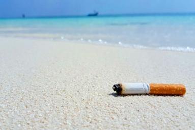 New Jersey Lawmakers to Ban Smoking at Public Beaches